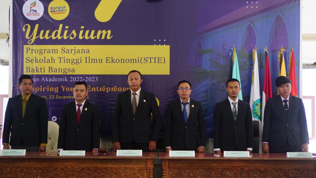 YUDISIUM KE - 2 STIE BAKTI BANGSA